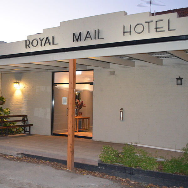 Home Royal Mail Hotel Whittlesea